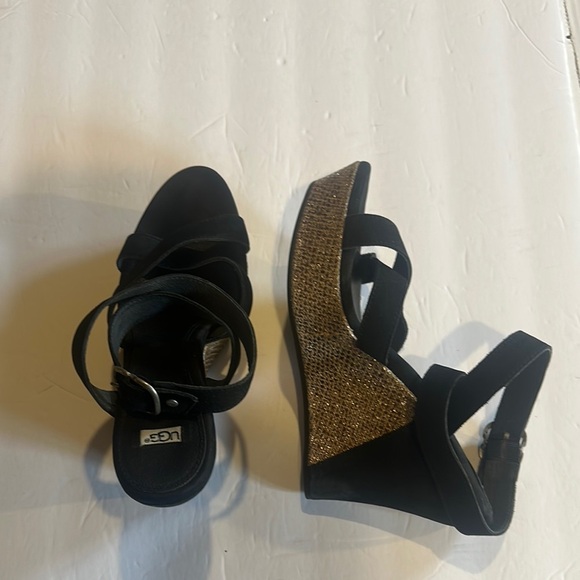 UGG Ariah Black suede w Nubick snake Gold heels Wedge Sandals wrap around ankle - Picture 1 of 9
